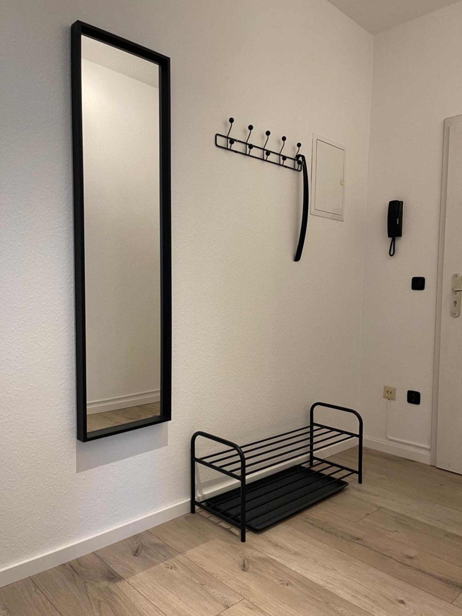 Raha Apartments - Modernes Studio-Apartment - Hbf - Gratis Parkplatz Erfurt Ngoại thất bức ảnh