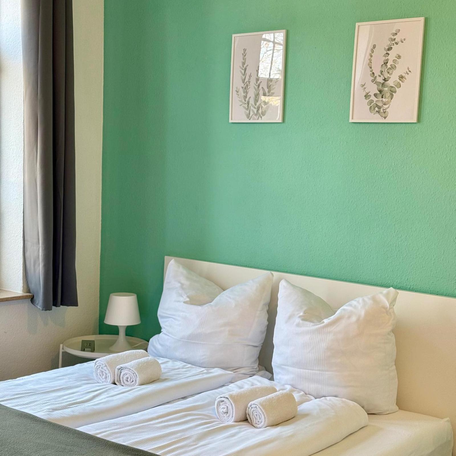 Raha Apartments - Modernes Studio-Apartment - Hbf - Gratis Parkplatz Erfurt Ngoại thất bức ảnh
